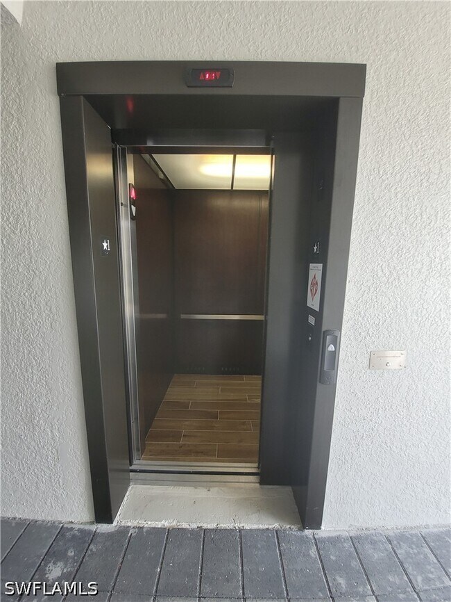 Photo - 5835 Double Eagle Cir Unit 4735