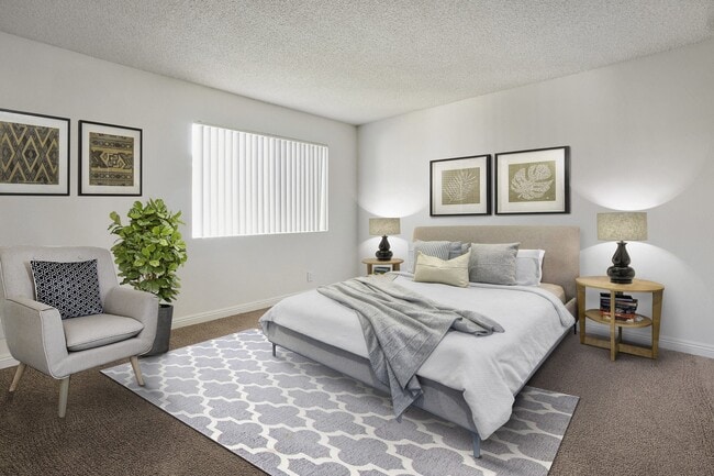 Photo - The Woodside Apartments