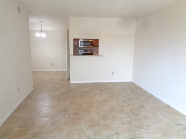 Photo - 4633 Wild Indigo St Unit 547