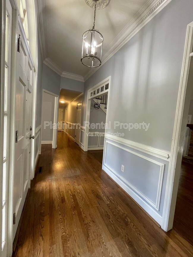 Photo - 4204 N Mountain Rd NE