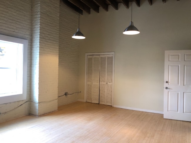 Photo - 1009 Jefferson St