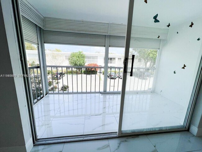 Photo - 6395 Bay Club Dr Unit 4