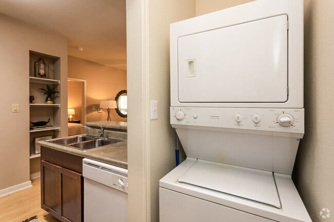 1BR, 1BA - 610SF Laundry Closet
