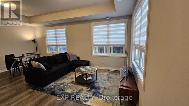 Photo - 6705 Cropp St