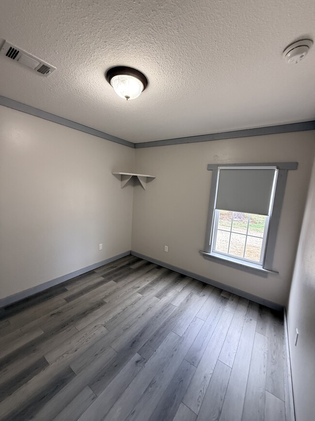 Photo - 11188 E Nickens Rd