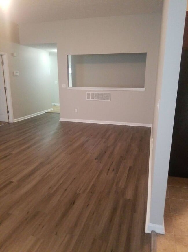 Photo - Brick Ranch W/Walk-Out Basement (Unfinished)