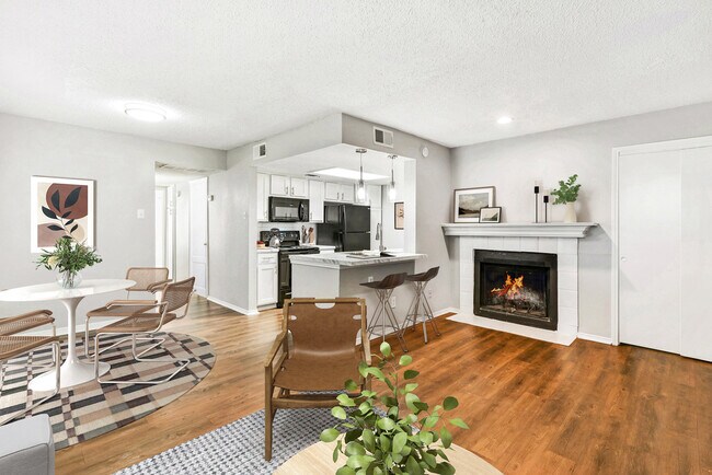 Elliot Pioneer