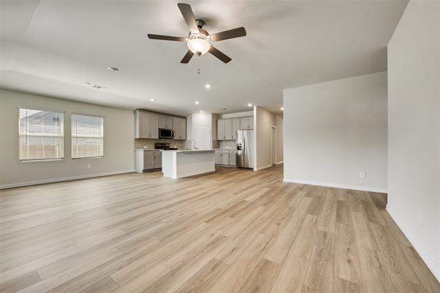 Photo - 2729 Nene St