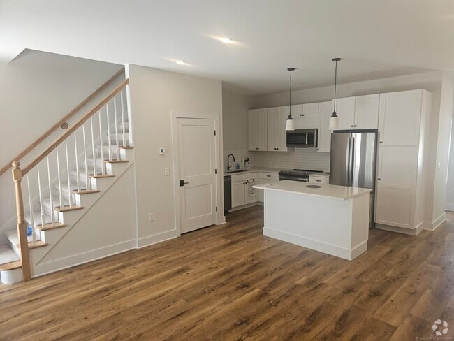 Building Photo - 138 Boston Post Rd Unit 9 Rental