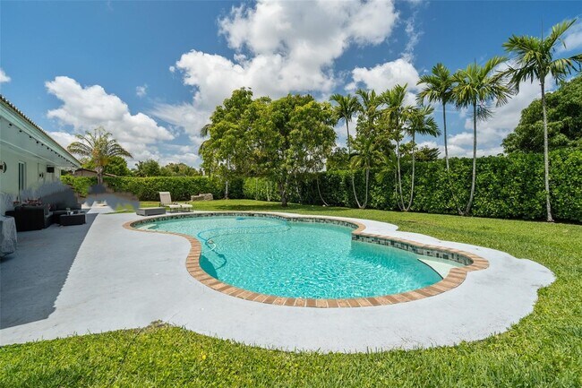 Photo - 10841 SW 127th St