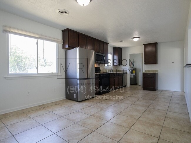 Photo - 1649 Delmar Ave