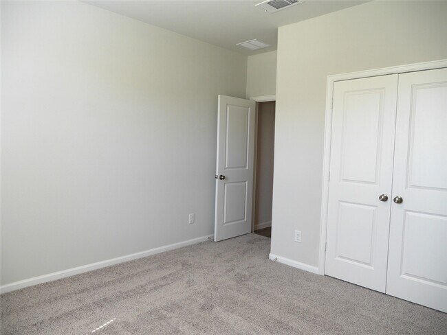 Photo - 16839 Bristle Cone Wy