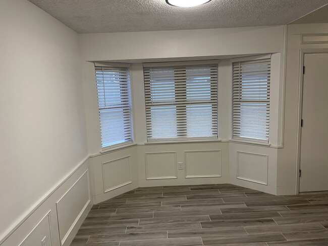 Photo - 1603 S Ike Ave