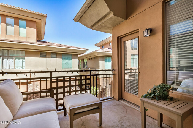 Photo - 14450 N Thompson Peak Pkwy Apartamento Unidad 214