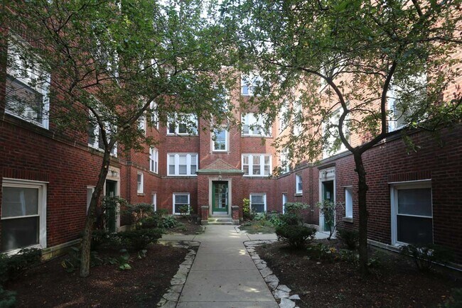 Photo - 3243 N Clifton Ave Unit J05P