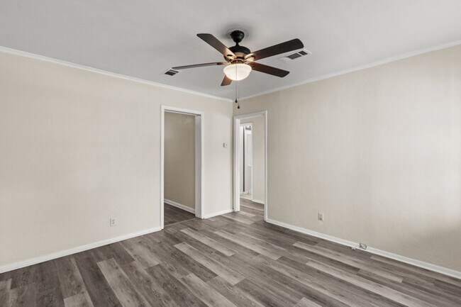 Photo - 1208 N D St Unidad A