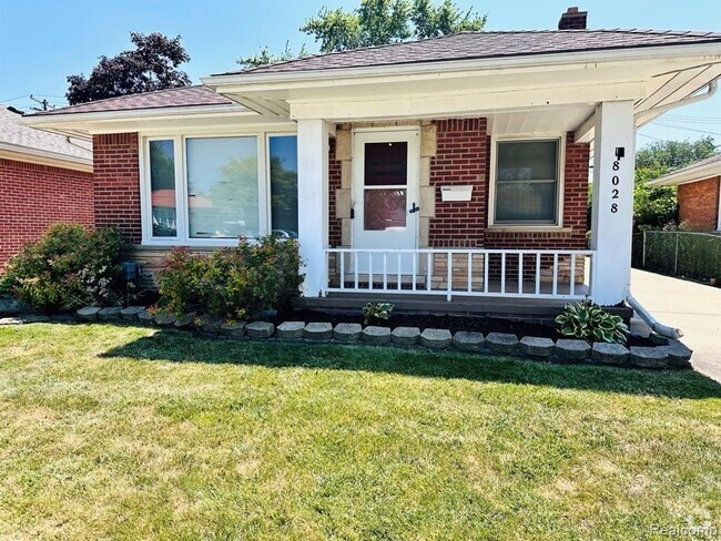 Building Photo - 18028 Empire Ave Rental