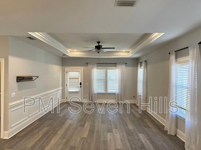 Photo - 4472 Summerfield Dr