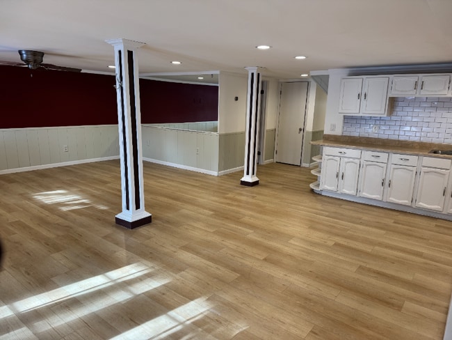 Photo - 1583 Highland Park Dr Unidad F