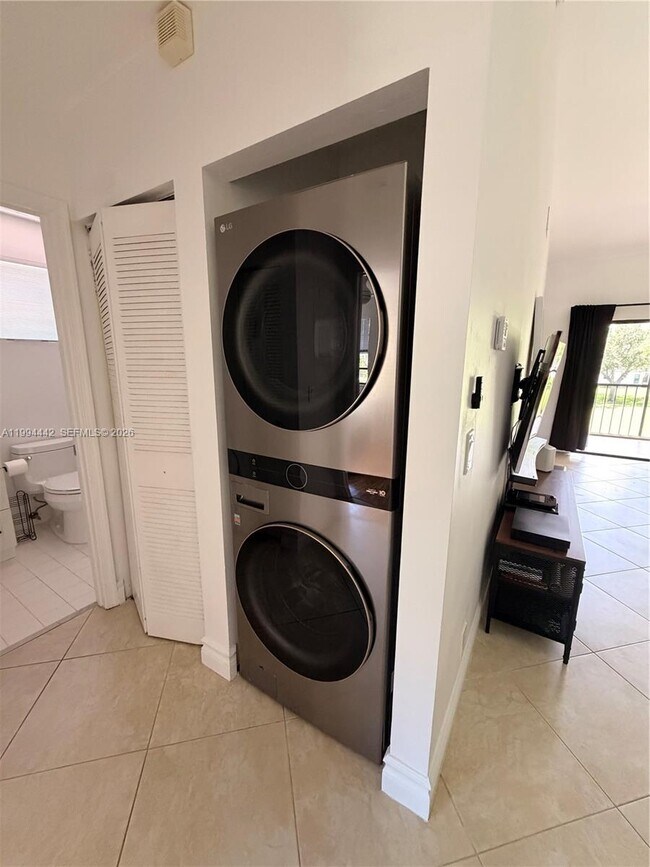 Photo - 3191 Leewood Terrace Unit L236