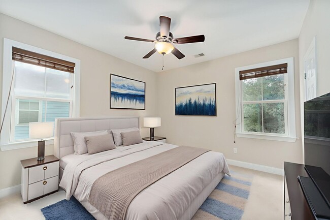 Photo - Stylish Park-Circle Home with Modern Upgra...