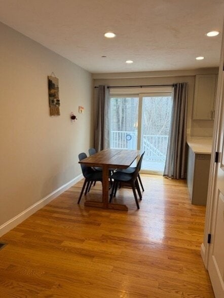 Photo - 1418 Main St