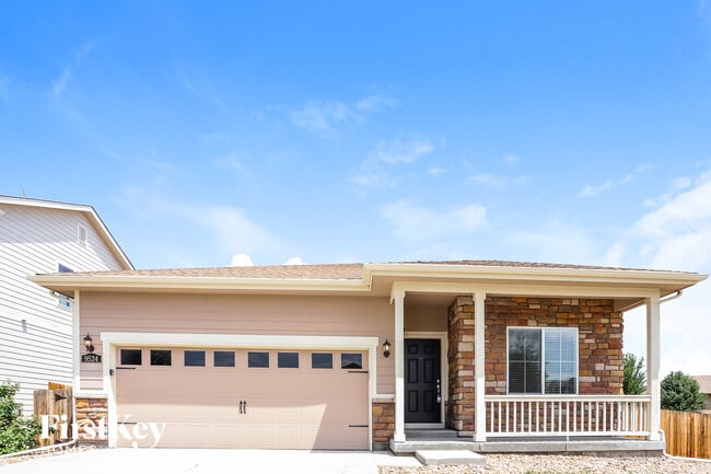 Building Photo - 9524 Cherry Ln