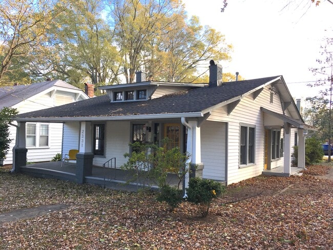 Building Photo - 2331 Englewood Ave