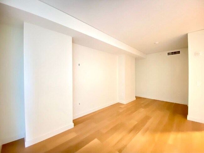 Photo - Great Apartment for rent Unit 506
