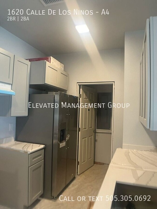 Building Photo - 1620 Calle de los Ninos Ave Unit A4