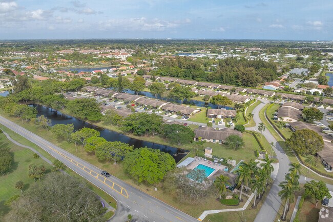 Photo - Pine Ridge South I