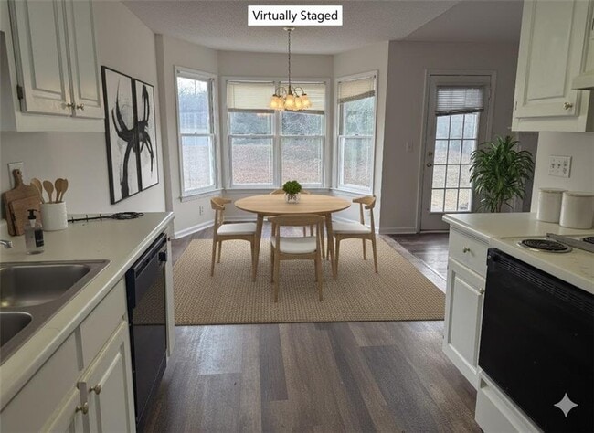 Photo - 2484 Morning Glory Ln NW