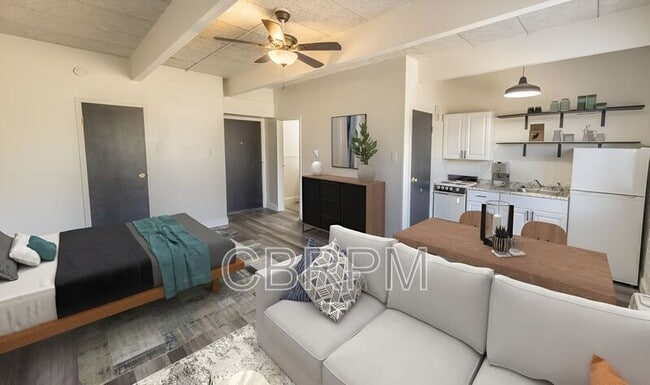 Photo - 2601 York Ave