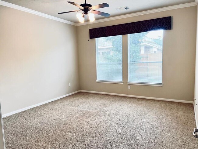 Photo - 5235 Valley Bluff Ln