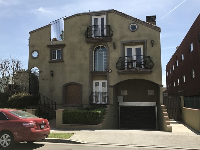 Fachada del edificio - 6014 Barton Ave Unidad 4