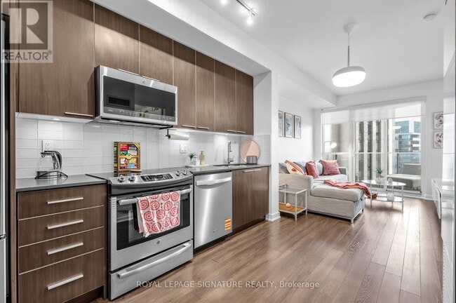 Photo - 10 Park Lawn Rd Unité 2706