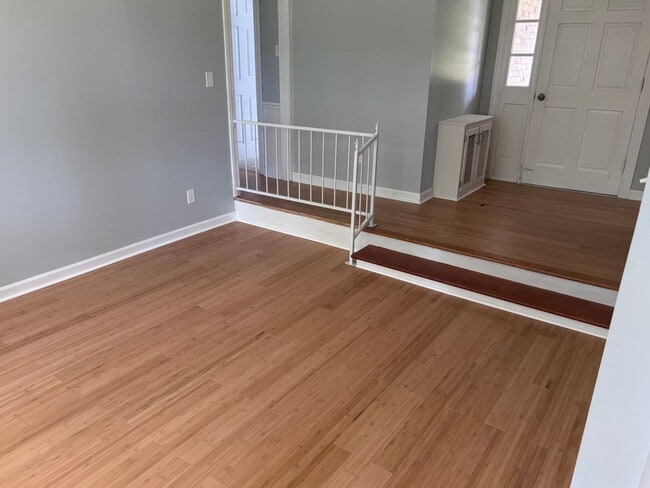 Photo - 3807 Radom Rd.