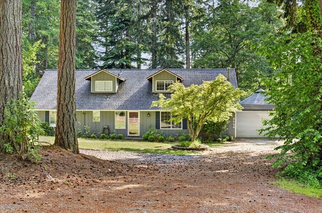Photo - The Ultimate Gig Harbor Retreat!