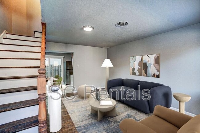 Photo - 526 S Howes St