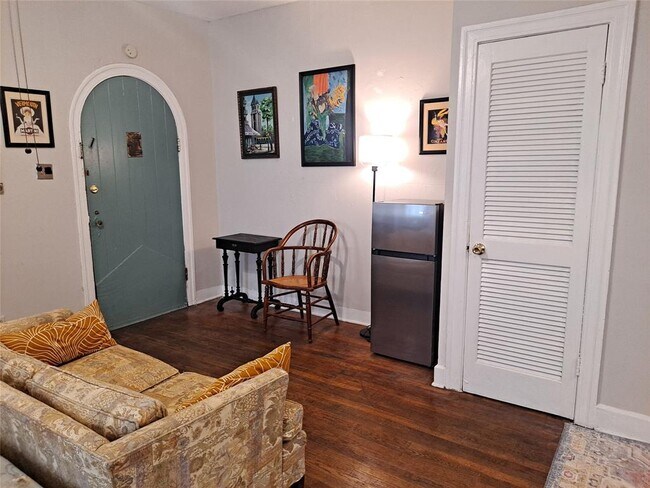 Photo - 1906 San Gabriel St Unit 1