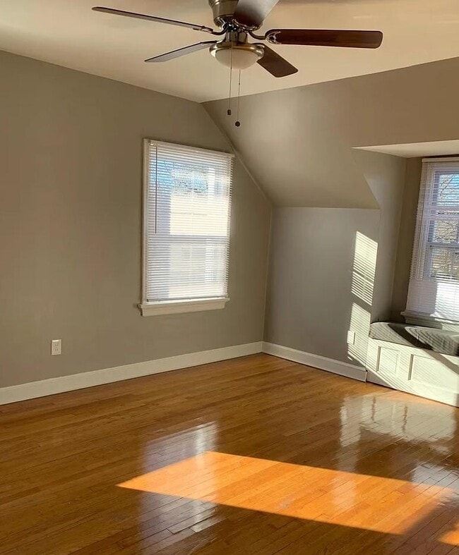 Photo - 724 N Florissant Rd