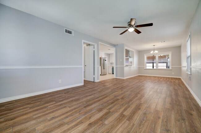 Photo - 501 Wilmington Dr