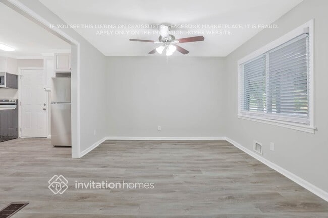 Photo - 944 Betty Dr