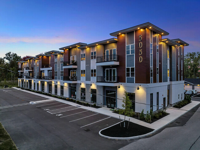 Building Photo - The Lexington Rental