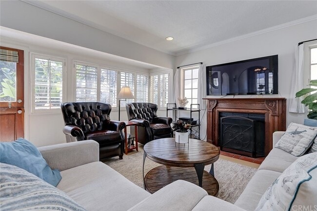 Sala de estar - 501 Gould Ave