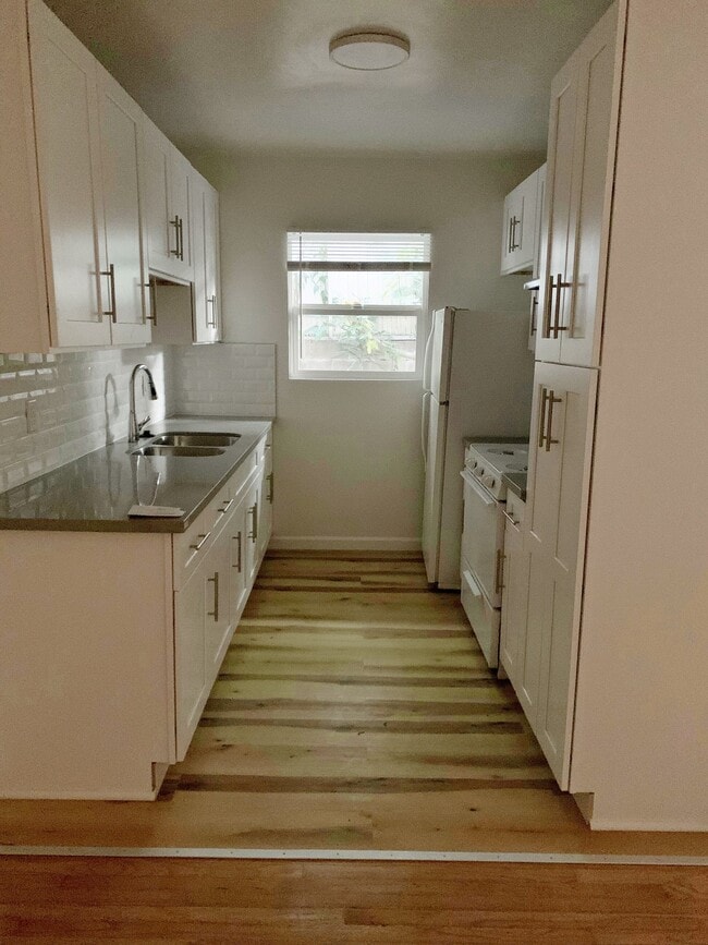 Photo - 1231 N Formosa Ave Unit 6