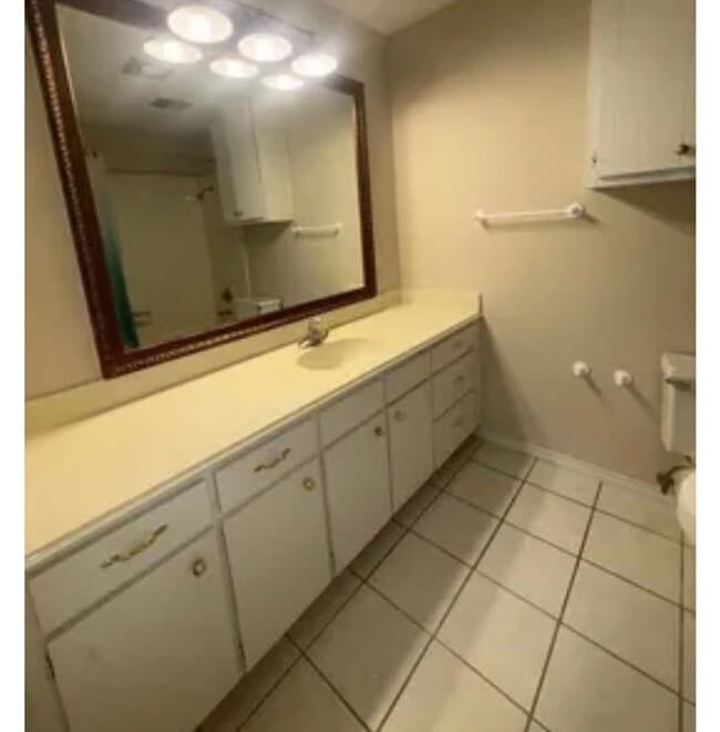 Photo - Well-maintained 3-bedroom, 2-bath home