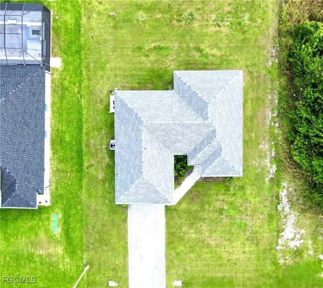 Photo - 202 NW 25th St