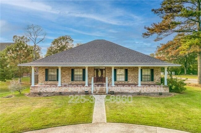 Building Photo - 25491 Plantation Ave