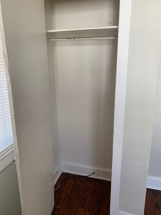 Photo - Convenient East 32nd Street Location Near Anderson and Truman Pkwy.
